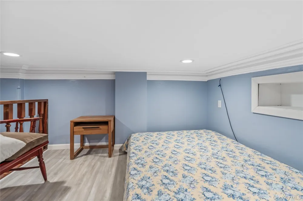 220 E 116th Street #2nd Floor New York (Manhattan), NY 10029