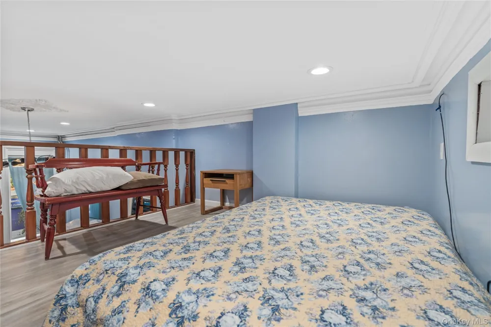 220 E 116th Street #2nd Floor New York (Manhattan), NY 10029