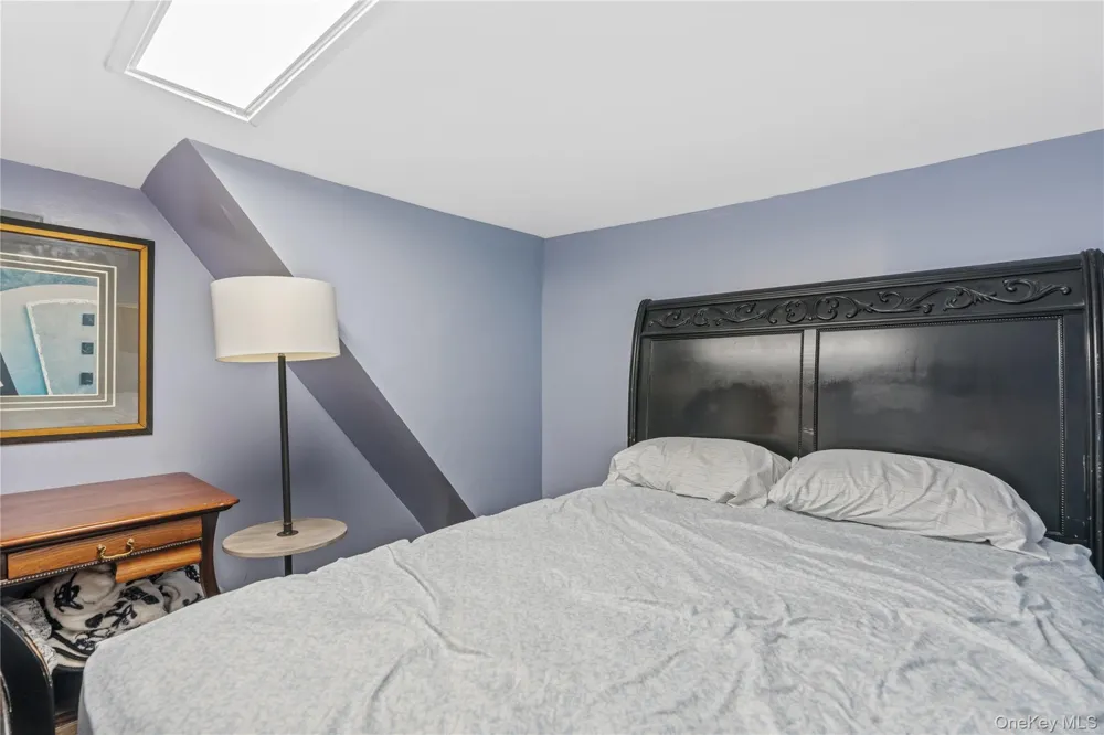 220 E 116th Street #2nd Floor New York (Manhattan), NY 10029