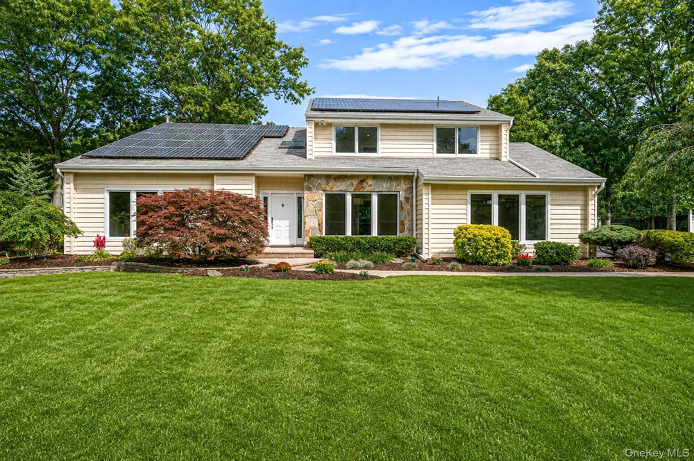 32 Annandale Road Commack, NY 11725