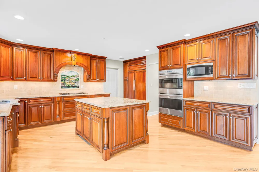 32 Annandale Road Commack, NY 11725