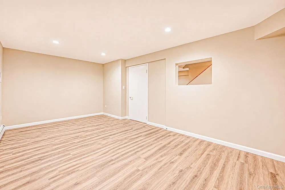 32 Annandale Road Commack, NY 11725