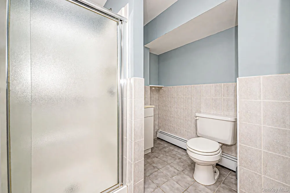 32 Annandale Road Commack, NY 11725