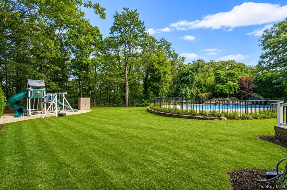 32 Annandale Road Commack, NY 11725