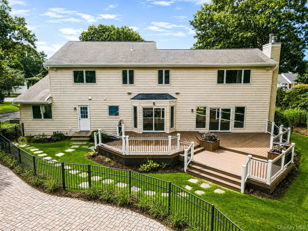 32 Annandale Road Commack, NY 11725