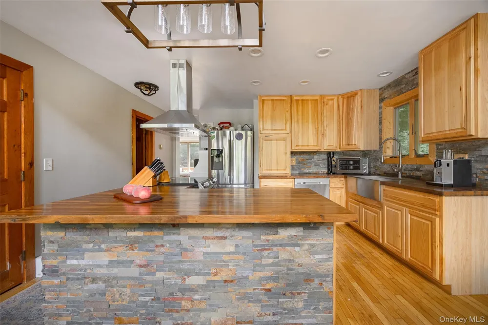36 Greenwood Drive Beacon, NY 12508