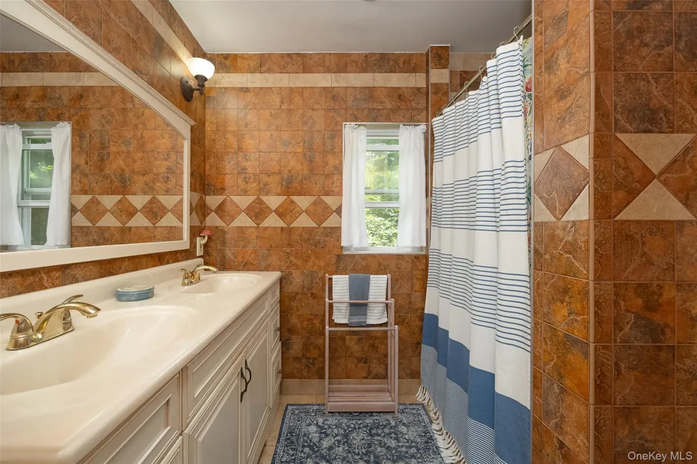 36 Greenwood Drive Beacon, NY 12508