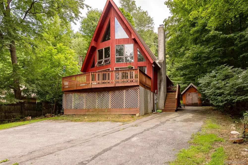 36 Greenwood Drive Beacon, NY 12508