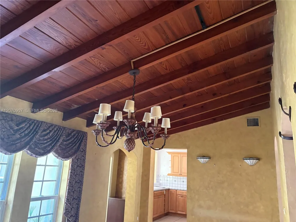 805 Paradiso Ave #805 Coral Gables, FL 33146