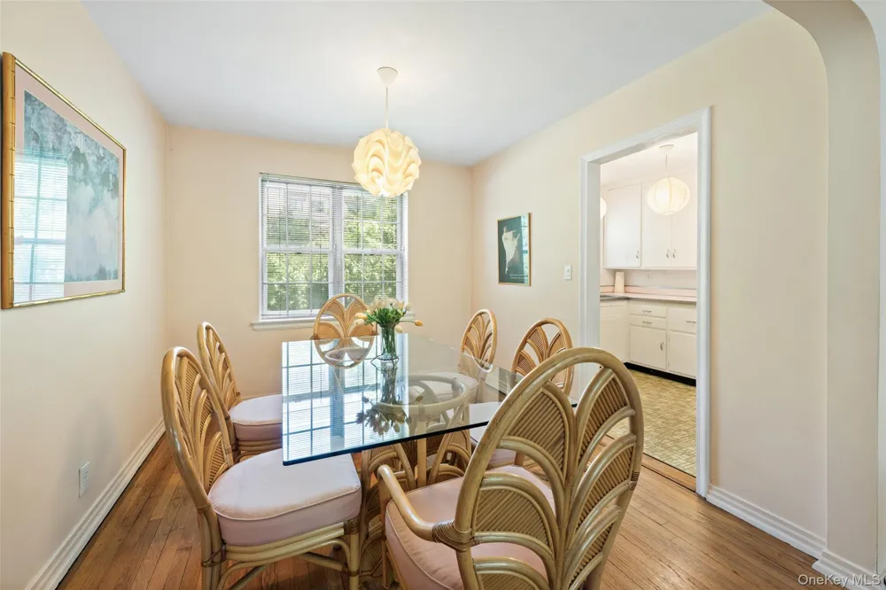 20 Lake Avenue #20 Bronxville, NY 10708