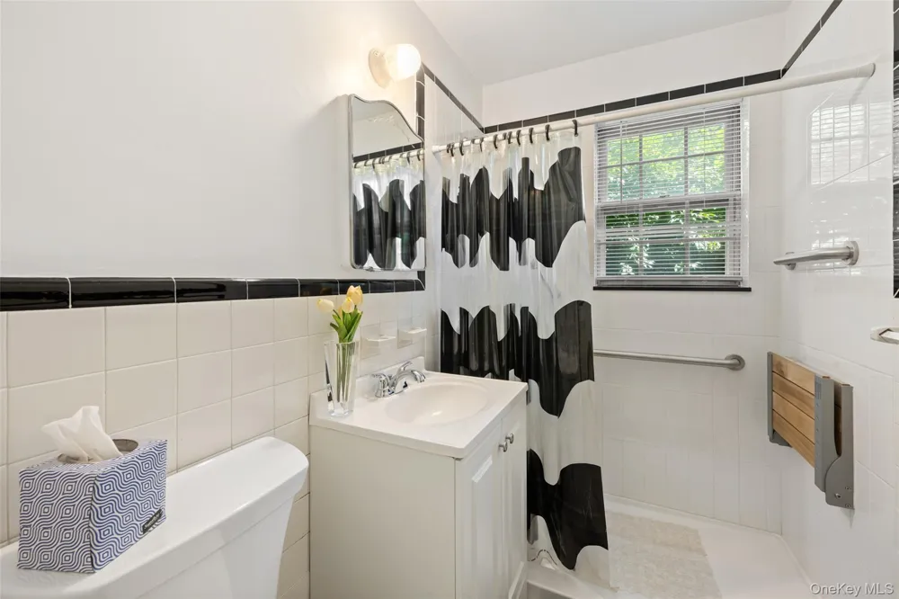 20 Lake Avenue #20 Bronxville, NY 10708