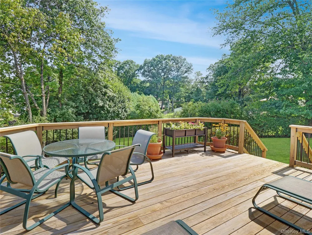 27 Eldor Avenue New City, NY 10956