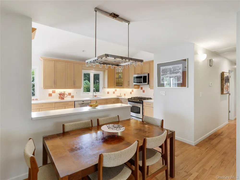 27 Eldor Avenue New City, NY 10956