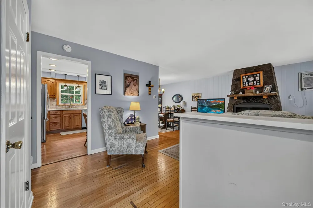 22 Elliott Place New Hampton, NY 10958