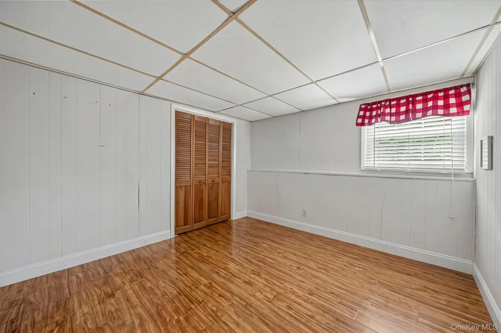 22 Elliott Place New Hampton, NY 10958