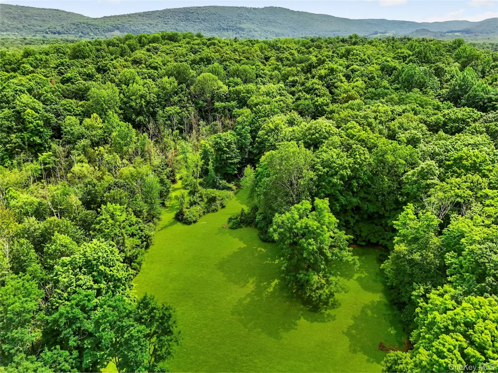 2776 Route 52 Hopewell Junction, NY 12533