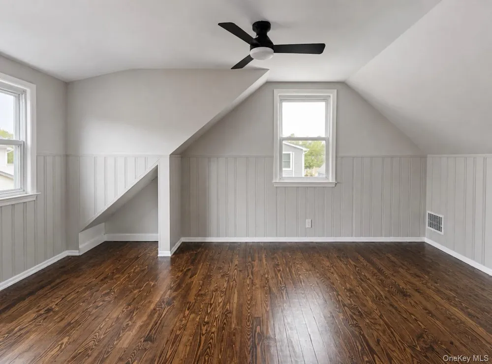 15 Berkshire Road Merrick, NY 11566