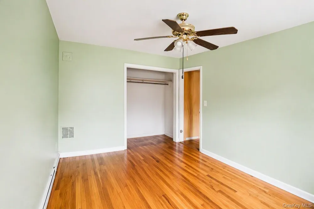 3029 Matthews Avenue Bronx, NY 10467