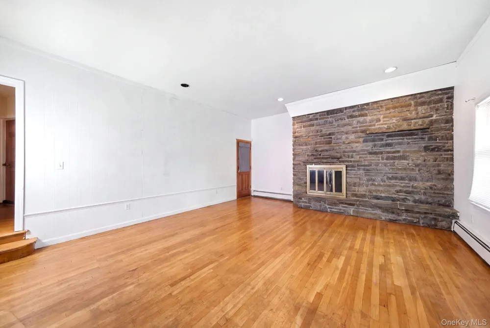 105 Corona Avenue Valley Stream, NY 11580