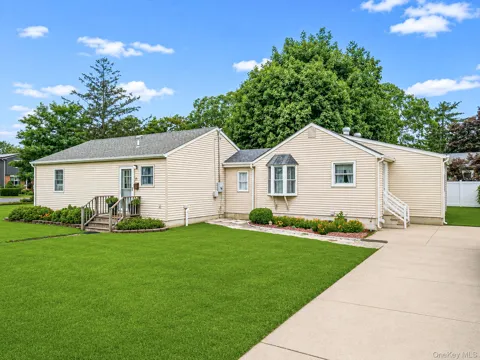 21 Cherokee Drive