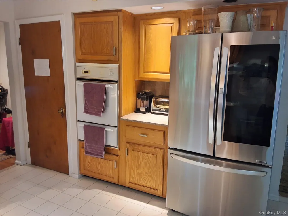 6 Strathmore Drive New City, NY 10956