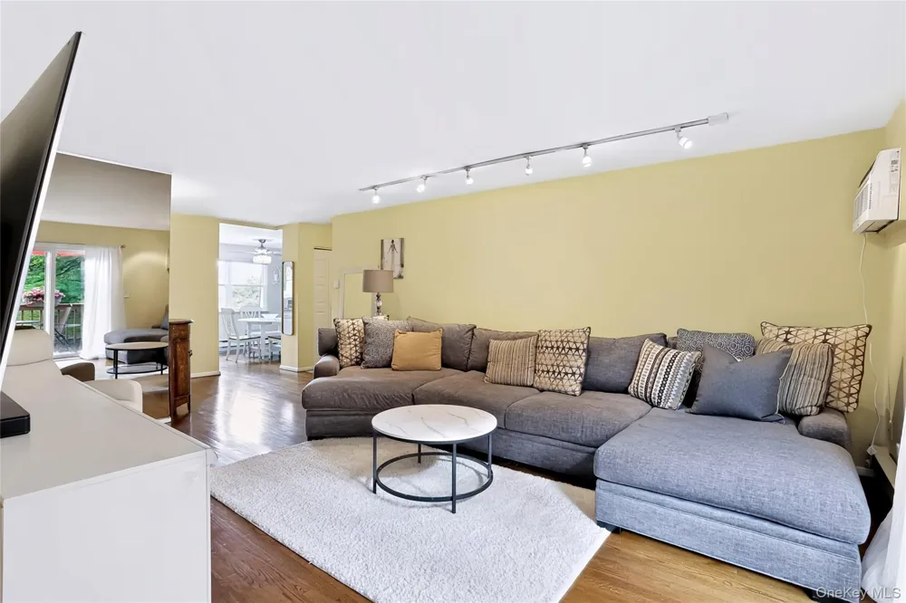 14 Crescent Drive #55 Thiells, NY 10984