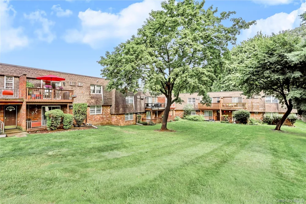 14 Crescent Drive #55 Thiells, NY 10984