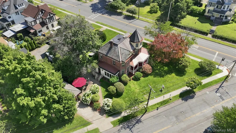 349 Albany Avenue Kingston, NY 12401