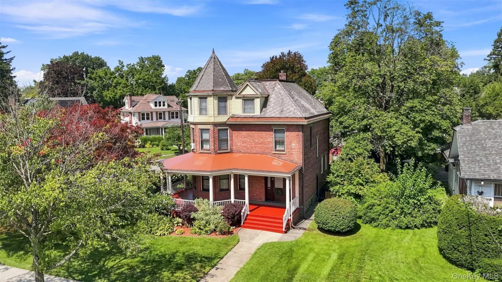 349 Albany Avenue Kingston, NY 12401