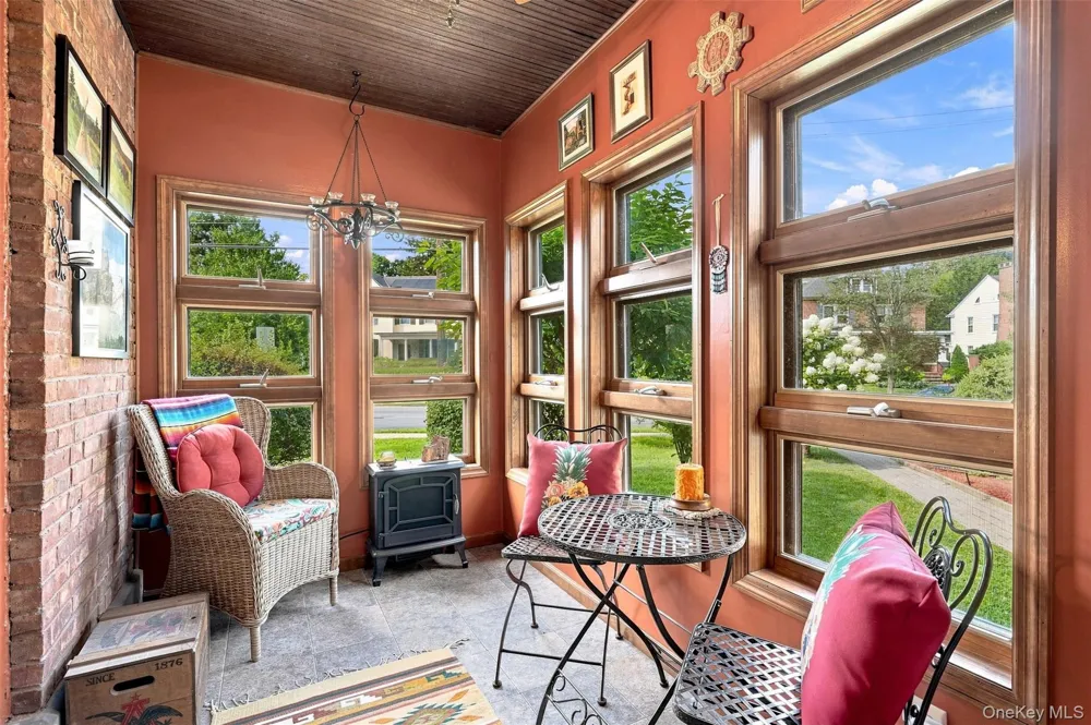 349 Albany Avenue Kingston, NY 12401