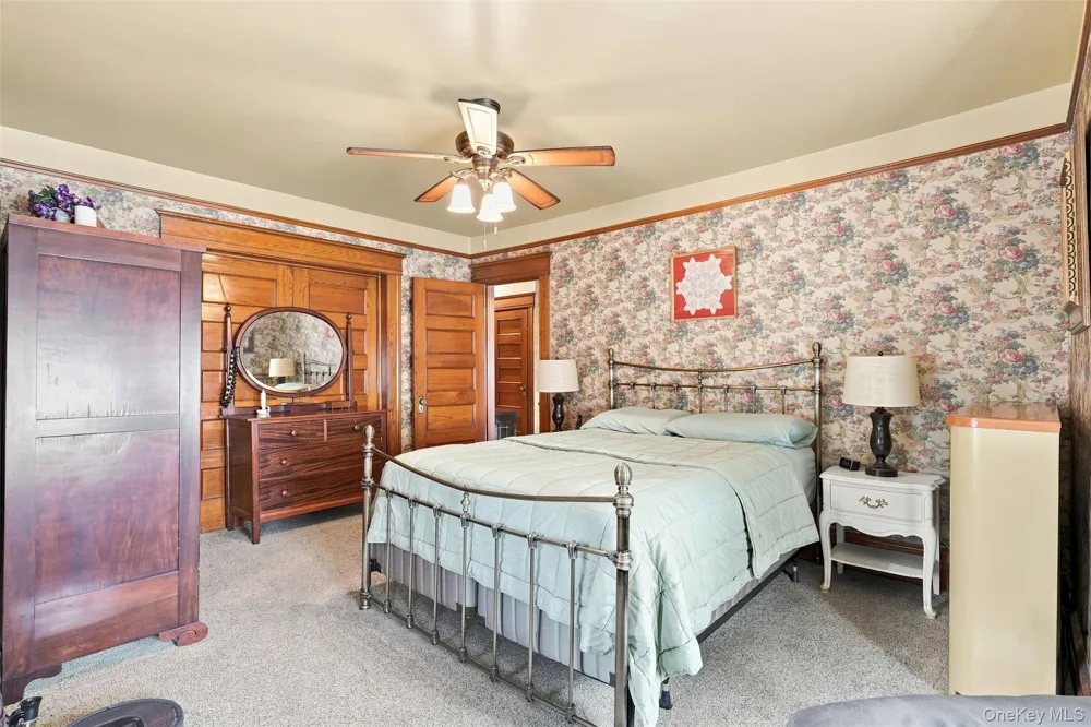 349 Albany Avenue Kingston, NY 12401