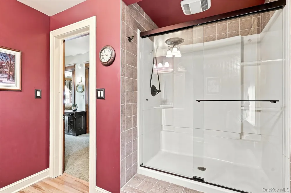 349 Albany Avenue Kingston, NY 12401