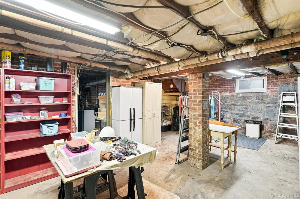 349 Albany Avenue Kingston, NY 12401