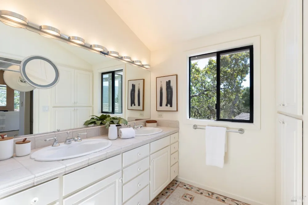 3466 Warm Springs Road Glen Ellen, CA 95442