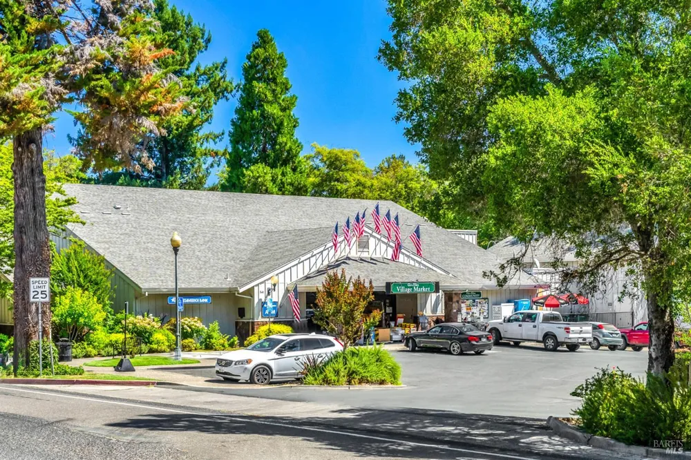 3466 Warm Springs Road Glen Ellen, CA 95442