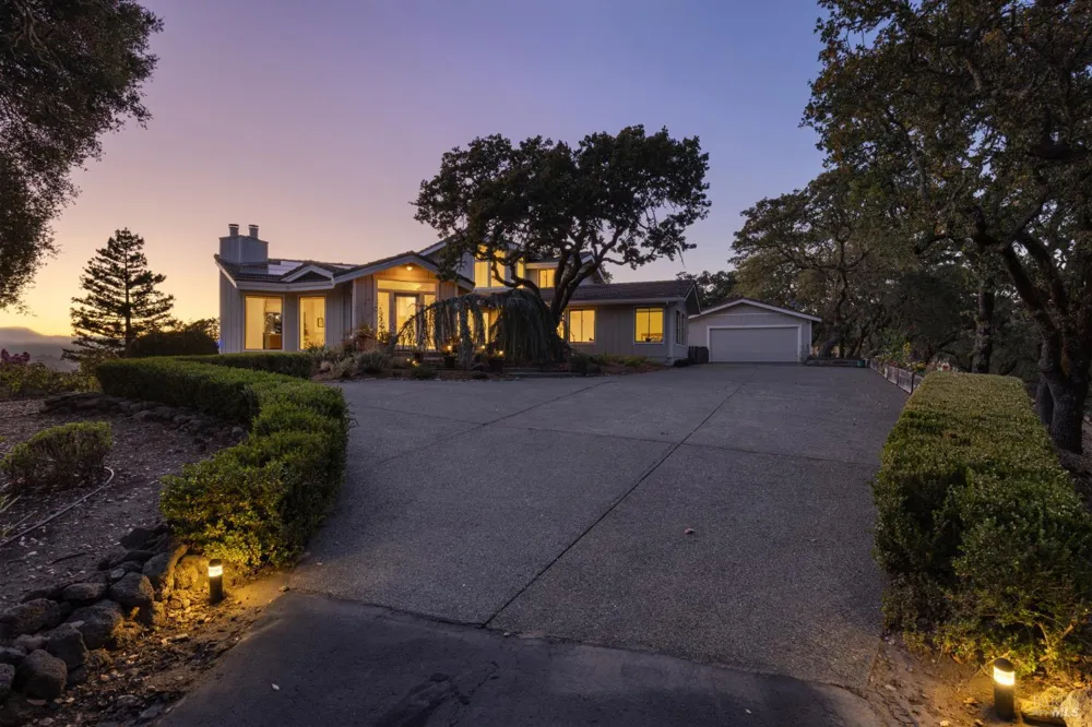 3466 Warm Springs Road Glen Ellen, CA 95442