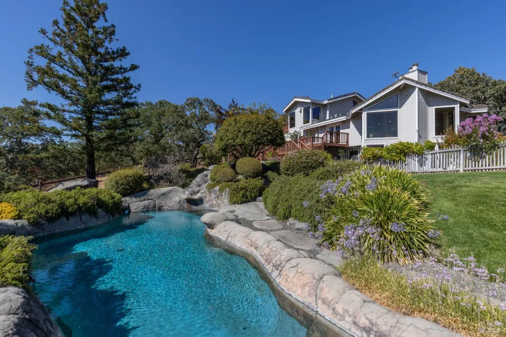 3466 Warm Springs Road Glen Ellen, CA 95442