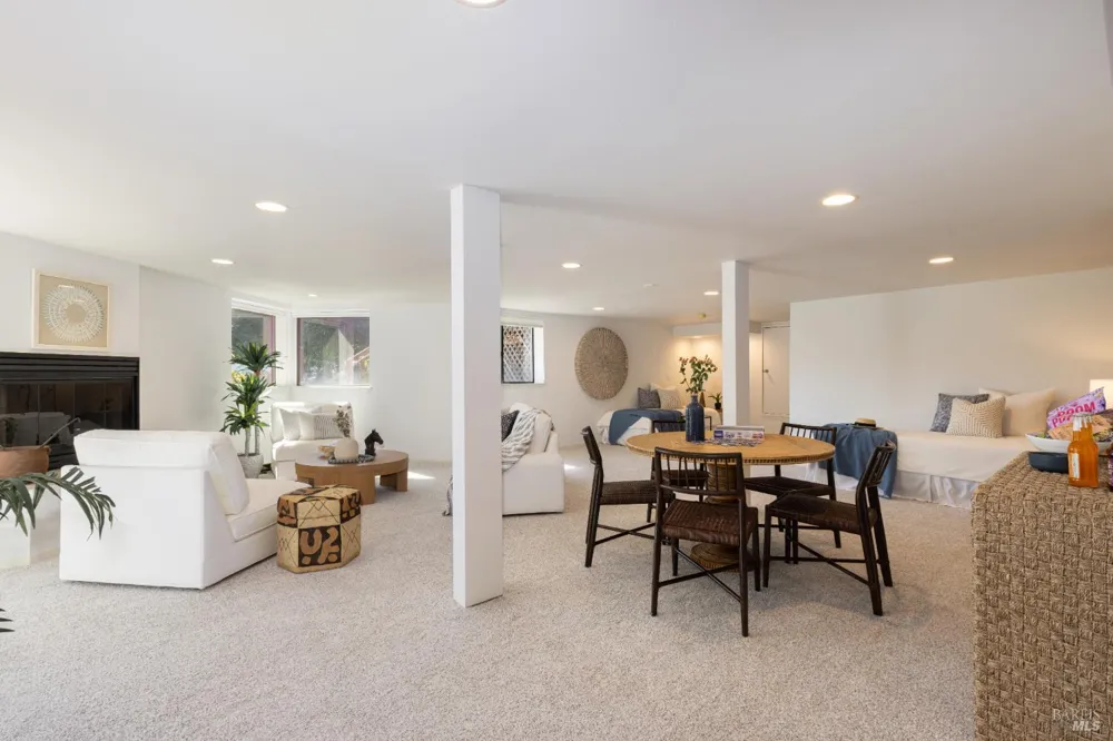 3466 Warm Springs Road Glen Ellen, CA 95442