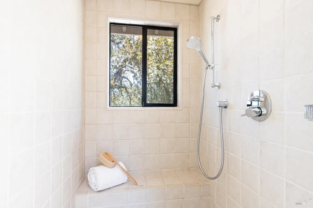3466 Warm Springs Road Glen Ellen, CA 95442