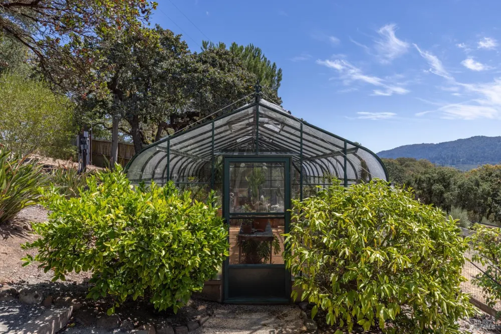 3466 Warm Springs Road Glen Ellen, CA 95442