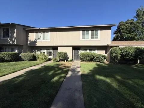 8828 Sawtelle Way ##B