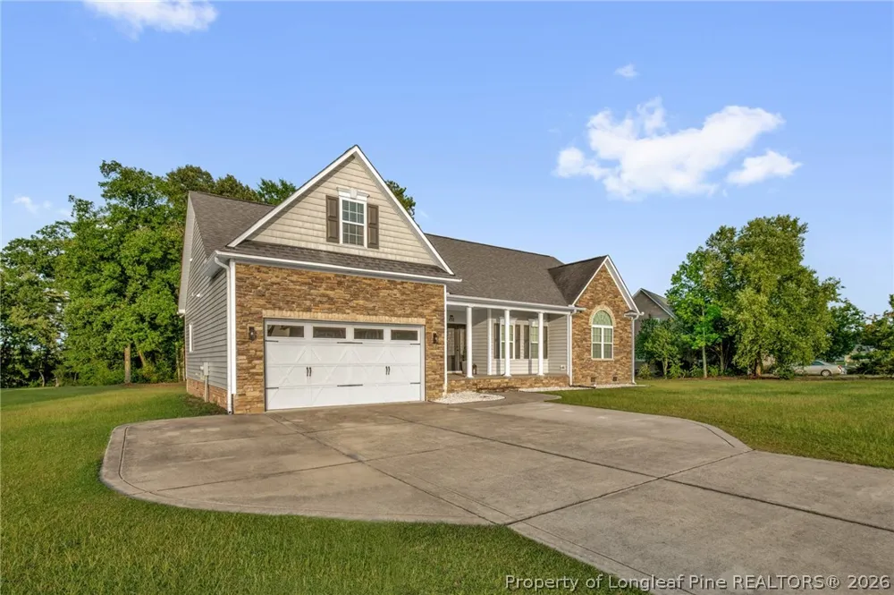132 Hurdle Lane Raeford, NC 28376