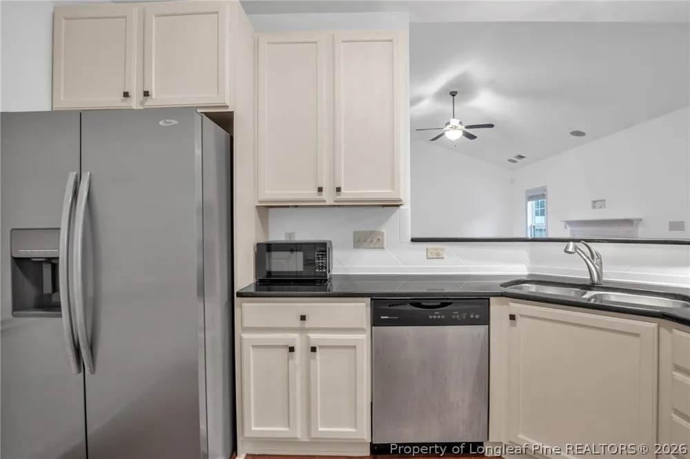132 Hurdle Lane Raeford, NC 28376