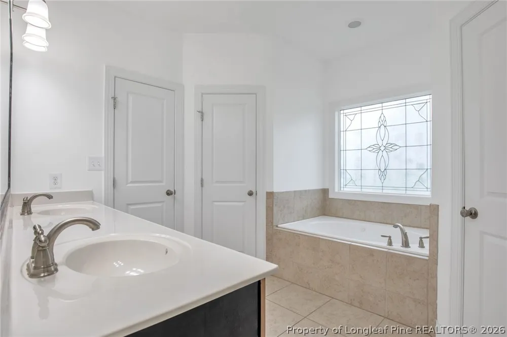 132 Hurdle Lane Raeford, NC 28376
