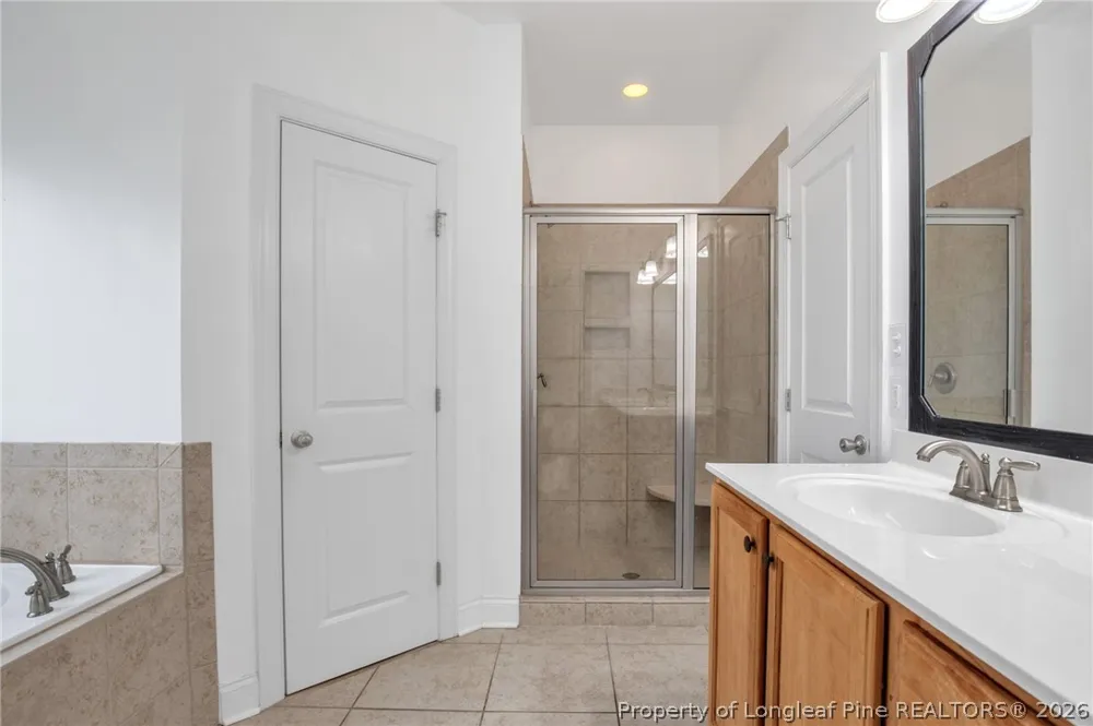 132 Hurdle Lane Raeford, NC 28376