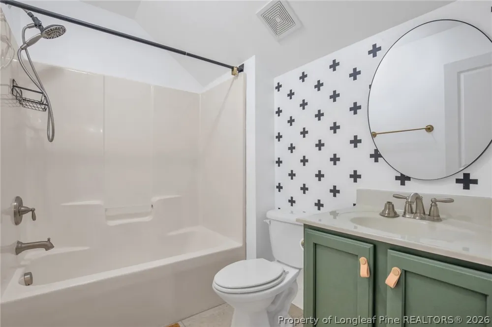 132 Hurdle Lane Raeford, NC 28376