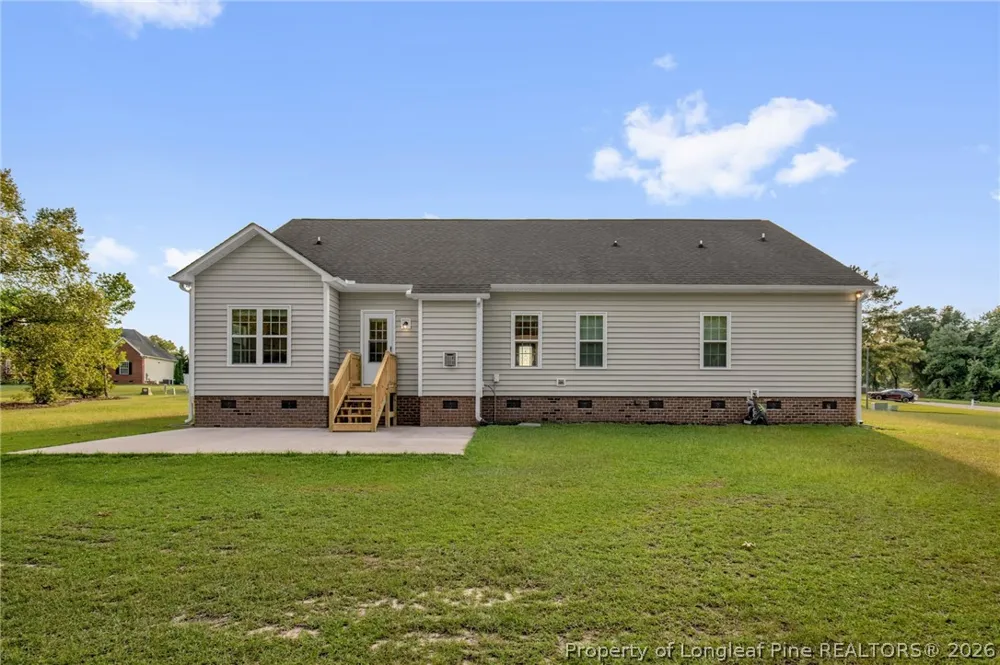 132 Hurdle Lane Raeford, NC 28376