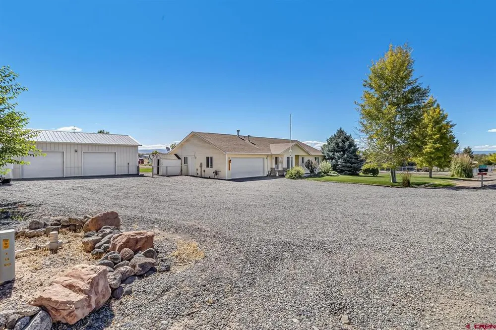 10826 Mesa View Loop Eckert, CO 81418