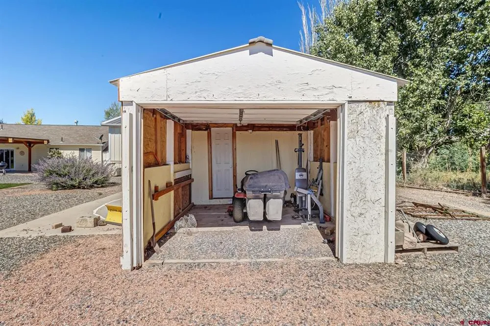 10826 Mesa View Loop Eckert, CO 81418