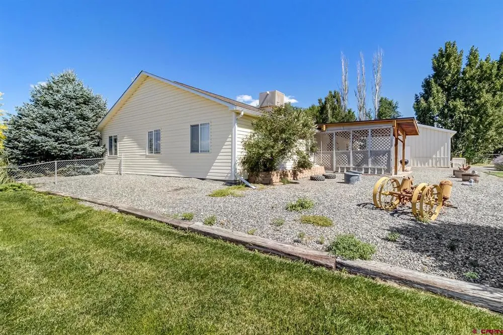 10826 Mesa View Loop Eckert, CO 81418